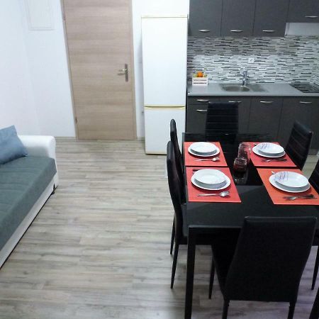 Apartmani Slavica شيبينيك المظهر الخارجي الصورة