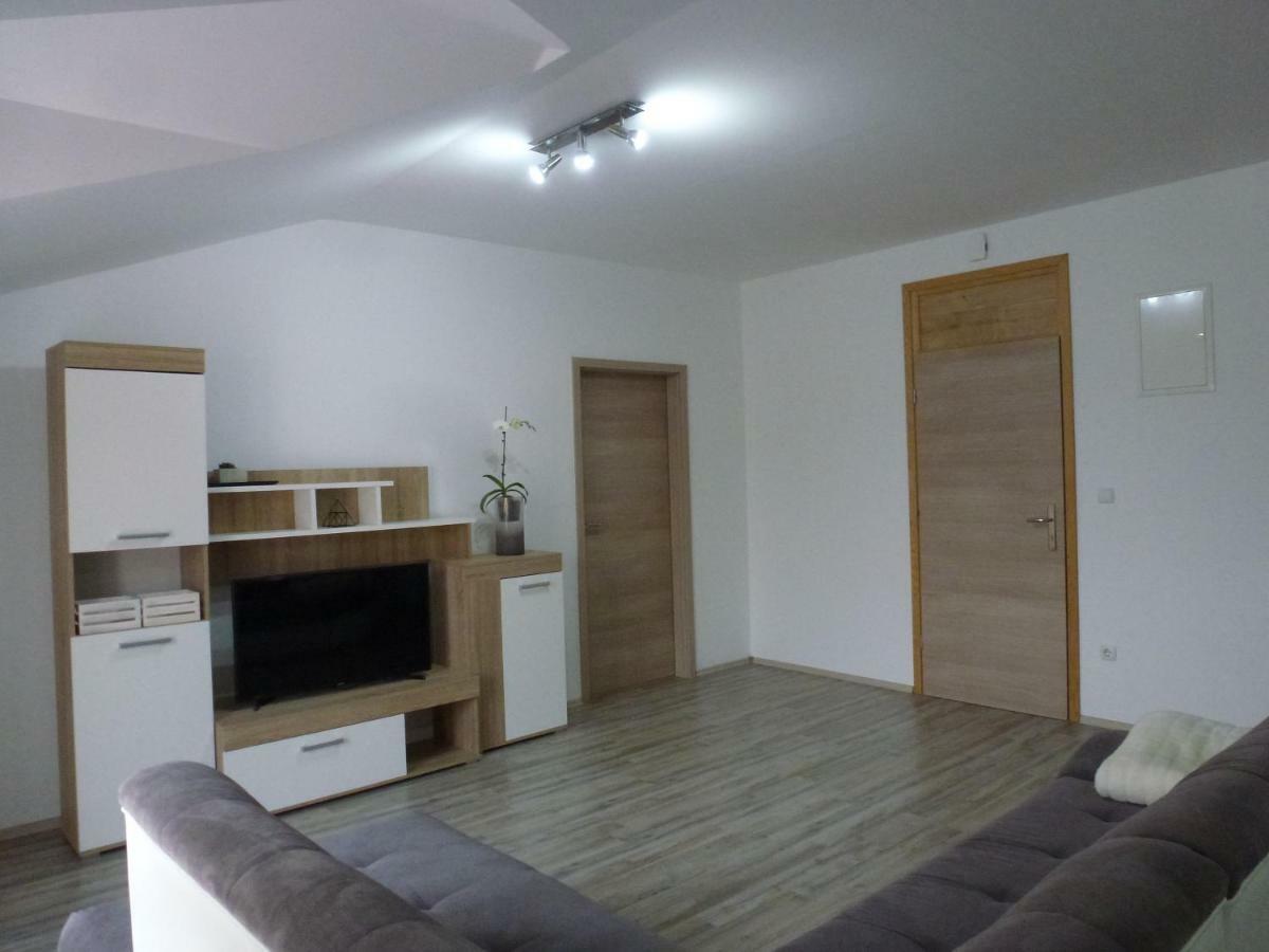 Apartmani Slavica شيبينيك المظهر الخارجي الصورة