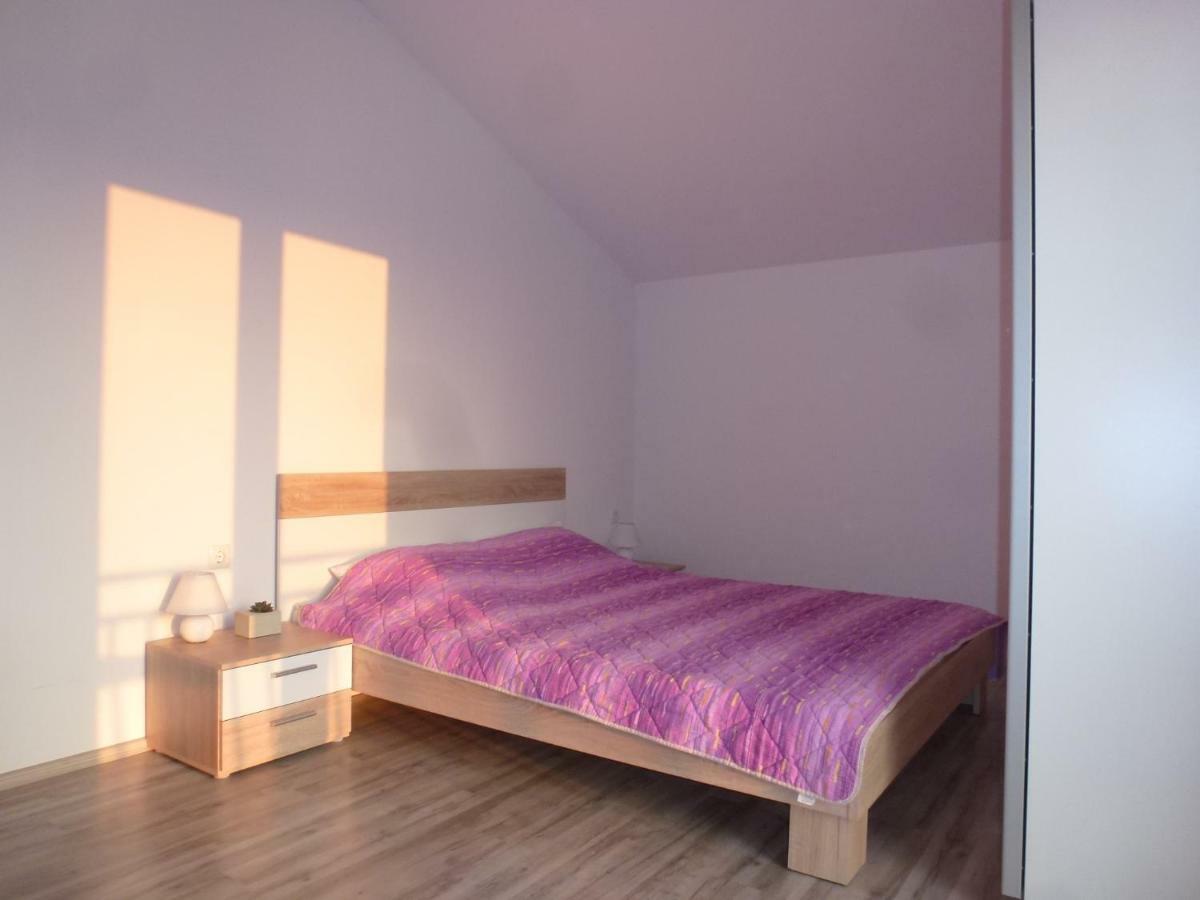 Apartmani Slavica شيبينيك المظهر الخارجي الصورة