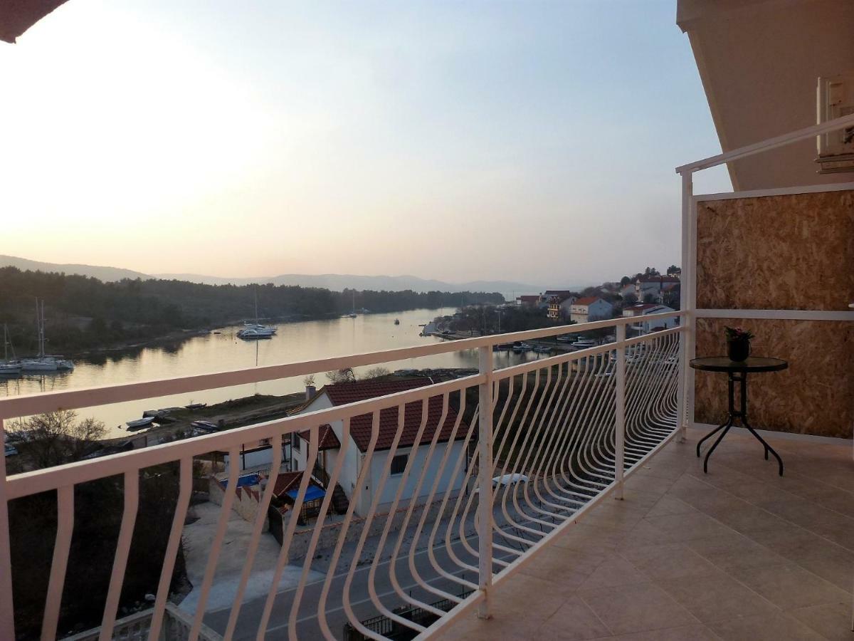 Apartmani Slavica شيبينيك المظهر الخارجي الصورة
