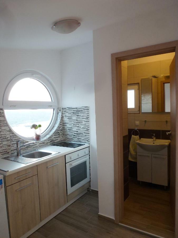 Apartmani Slavica شيبينيك المظهر الخارجي الصورة