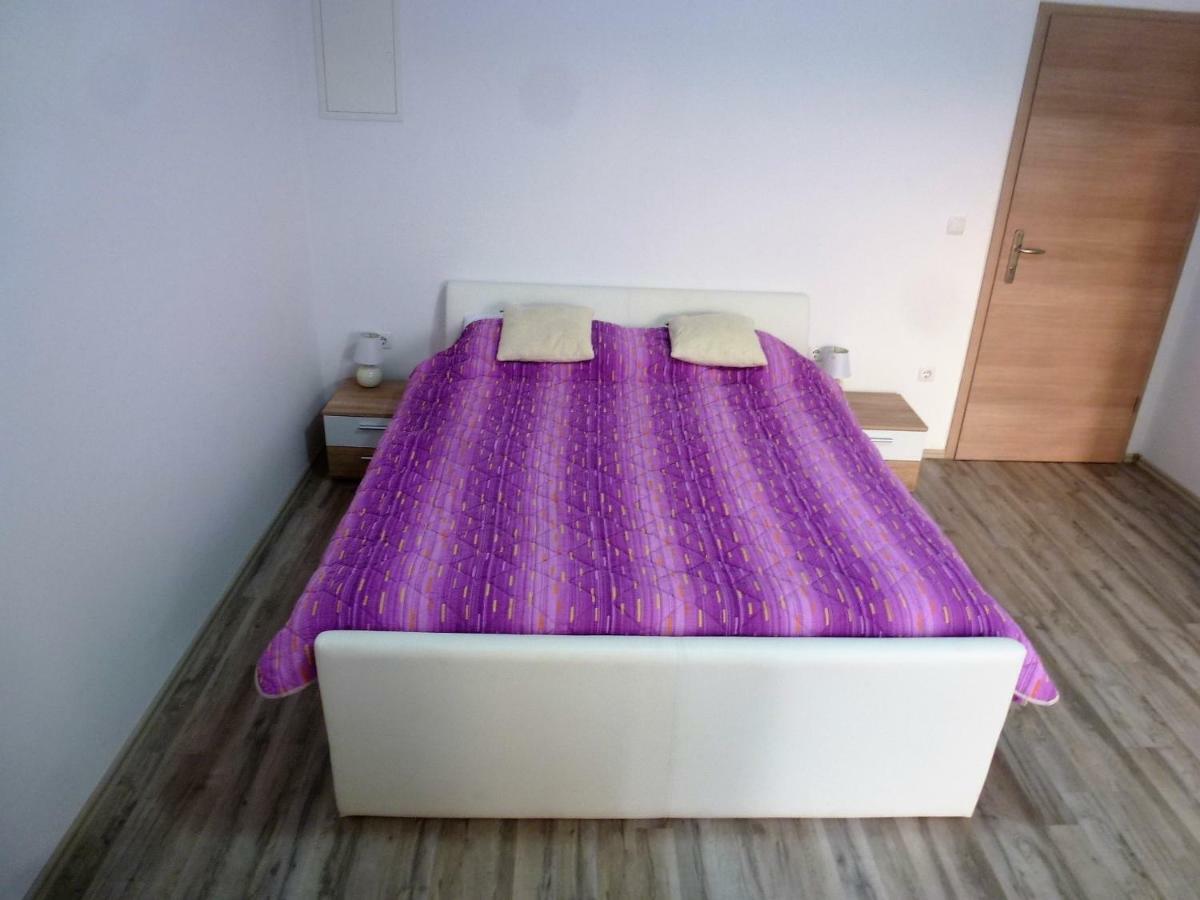 Apartmani Slavica شيبينيك المظهر الخارجي الصورة