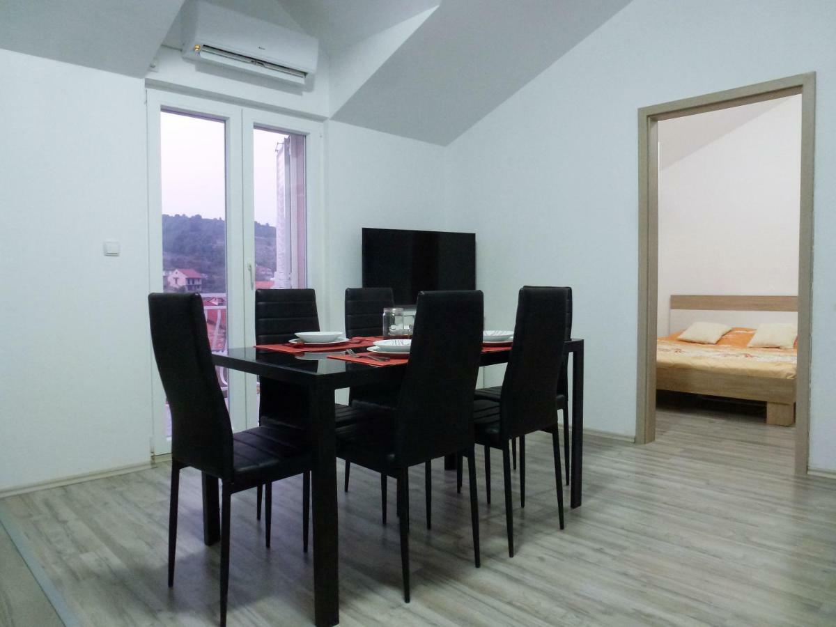 Apartmani Slavica شيبينيك المظهر الخارجي الصورة